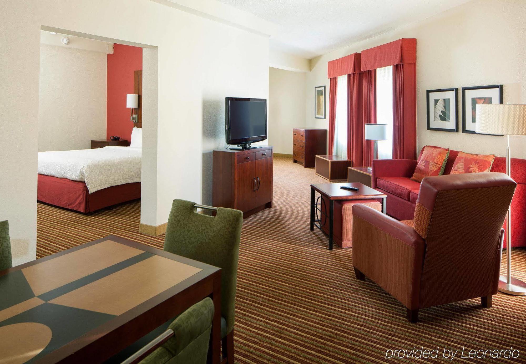 Sonesta Simply Suites Memphis East Poplar Pike Exterior foto